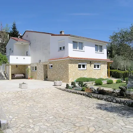 Apartment Martina Krk Town